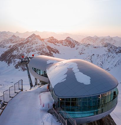 Sonnenaufgang -Café 3440 - Pitztaler Gletscher