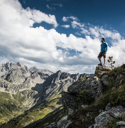 Hiking on the Hochzeiger