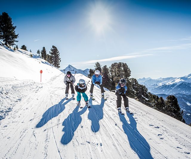 Hochzeiger - Snowshoeing with the family