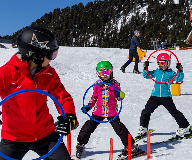 Kinderskikurs mit der Skischule Hochzeiger