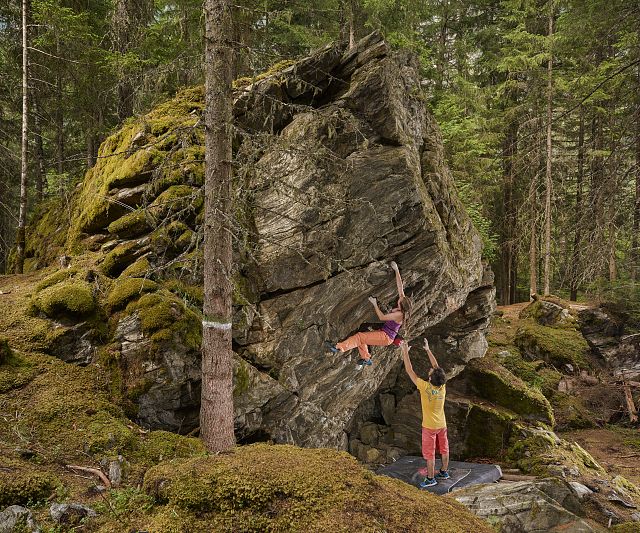 bouldern-im-bouldergebiet-mandlers-boden-6