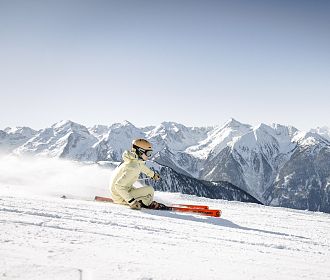 skifahren-im-skigebiet-hochzeiger-1-10