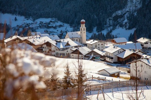 Jerzens village in winter