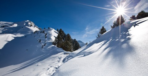 Winter hiking at Hochzeiger