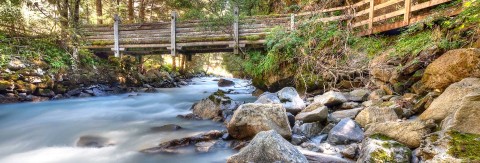 Waterfall viewing platforms 